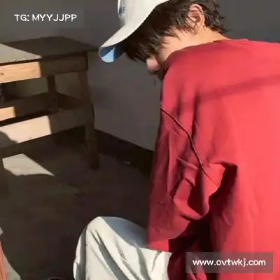 蒙炯芊